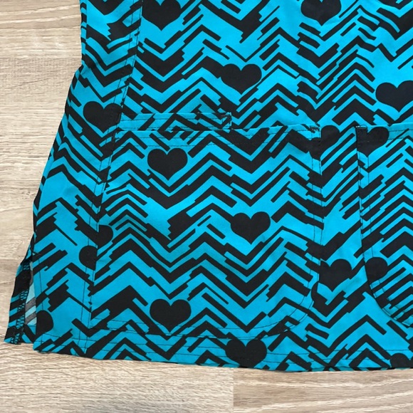 Heart soul scrub top XS - Picture 3 of 6